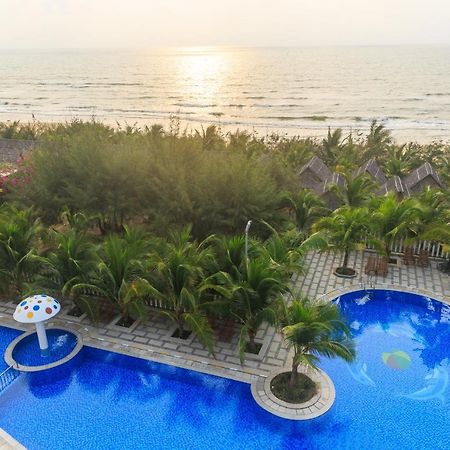 Oceanward Hotel & Resort ロン・ハイ エクステリア 写真