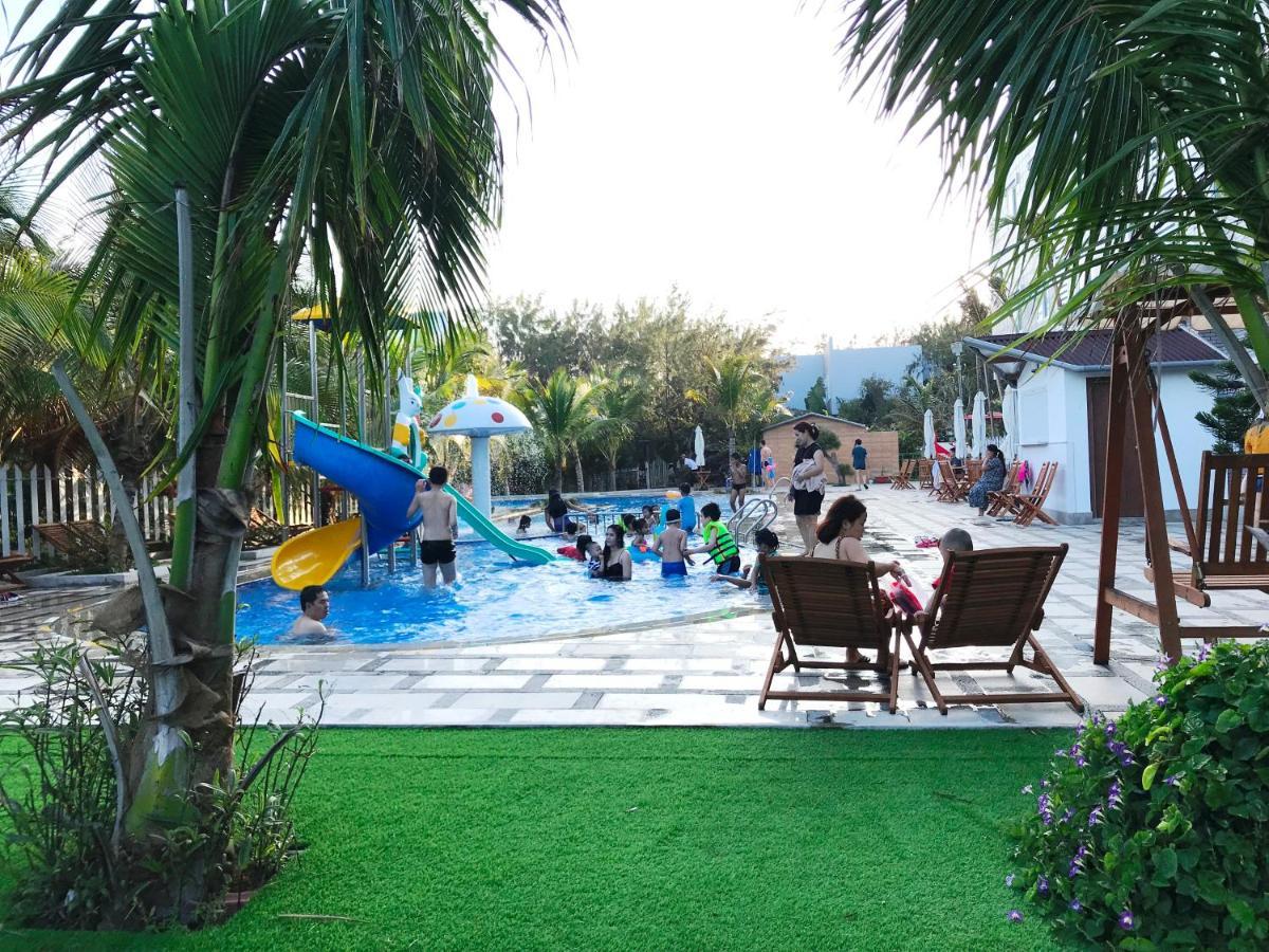 Oceanward Hotel & Resort ロン・ハイ エクステリア 写真